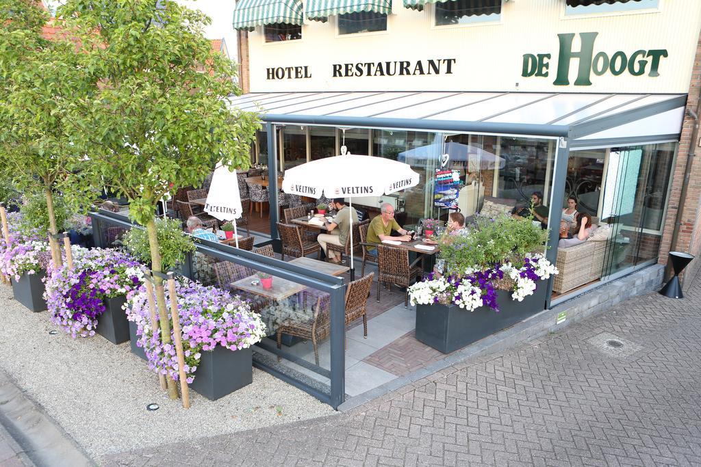 Hotel Restaurant De Hoogt Maasdam Exterior photo